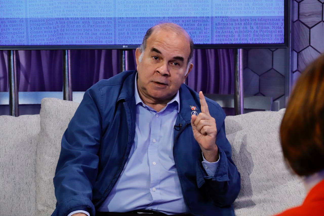 Pelegrín Castillo advierte preparan expediente internacional contra RD