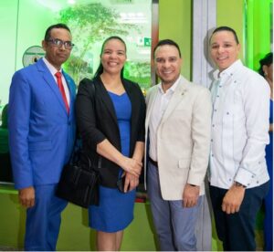 COOPSANO realiza encuentro navideño con socios 