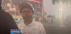 Fanáticos dicen pagaron 4 mil pesos por boletas de 700 revendedores del Estadio Quisqueya