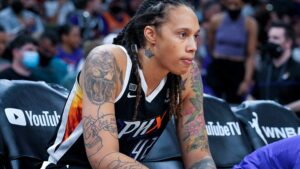 Barack Obama eufórico por regreso de Brittney Griner a Estados Unidos
