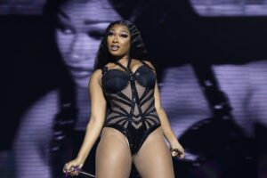 Rapero Tory Lanez, declarado culpable de disparar a Megan Thee Stallion