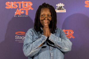 Whoopi Goldberg vuelve a causar polémica con comentarios sobre el Holocausto