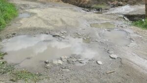 Piden intervención de Obras Públicas ante mal estado de calles en Moca