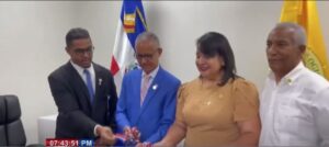 Uteco busca fortalecer transparencia administrativa al inaugurar oficina de contraloría 