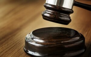 Aplazan audiencia a mujer acusada de asesinar a su hija de 11 años en La Vega 