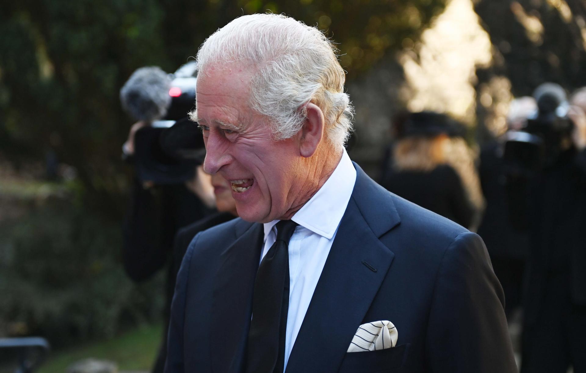 Carlos III cede al Estado parte de los ingresos que le corresponderían