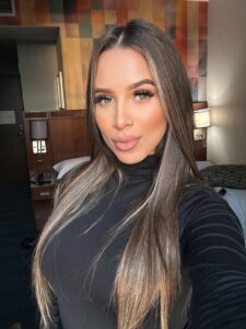 Génesis Leal Ferrer venezolana influencer que triunfa en USA