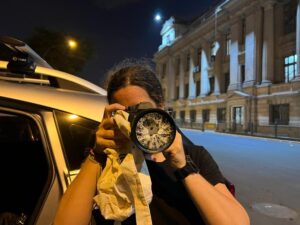 Una cámara salva a fotoperiodista de perder la vista por un disparo 
