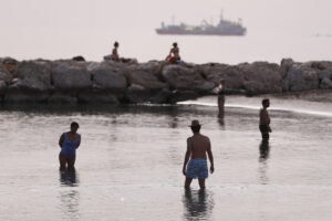 España bate récords de temperaturas altas durante el primer día del 2023