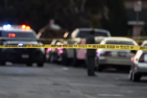Al menos 10 heridos dejó un tiroteo en un restaurante de Miami 
