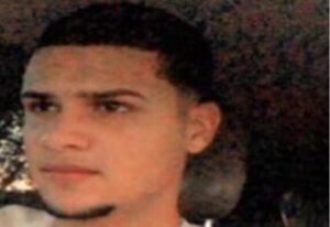 Joven ultimado dentro de jeepeta en SFM habría recibido 102 puñaladas