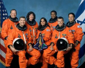 La NASA no olvida la dura lección de la tragedia del transbordador Columbia 20 años después