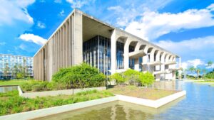 Lula propondrá crear una fuerza para proteger los palacios de Brasilia