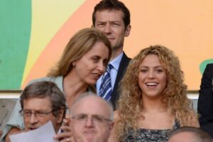 Madre de Gerard Piqué da ‘me gusta’ a tweets que hablan mal de su hijo