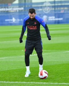 Messi vuelve a entrenarse con el PSG tras unos días de descanso en Argentina