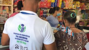 Pro Consumidor y Ceccom incineran cerca de dos millones de unidades de productos falsificados
