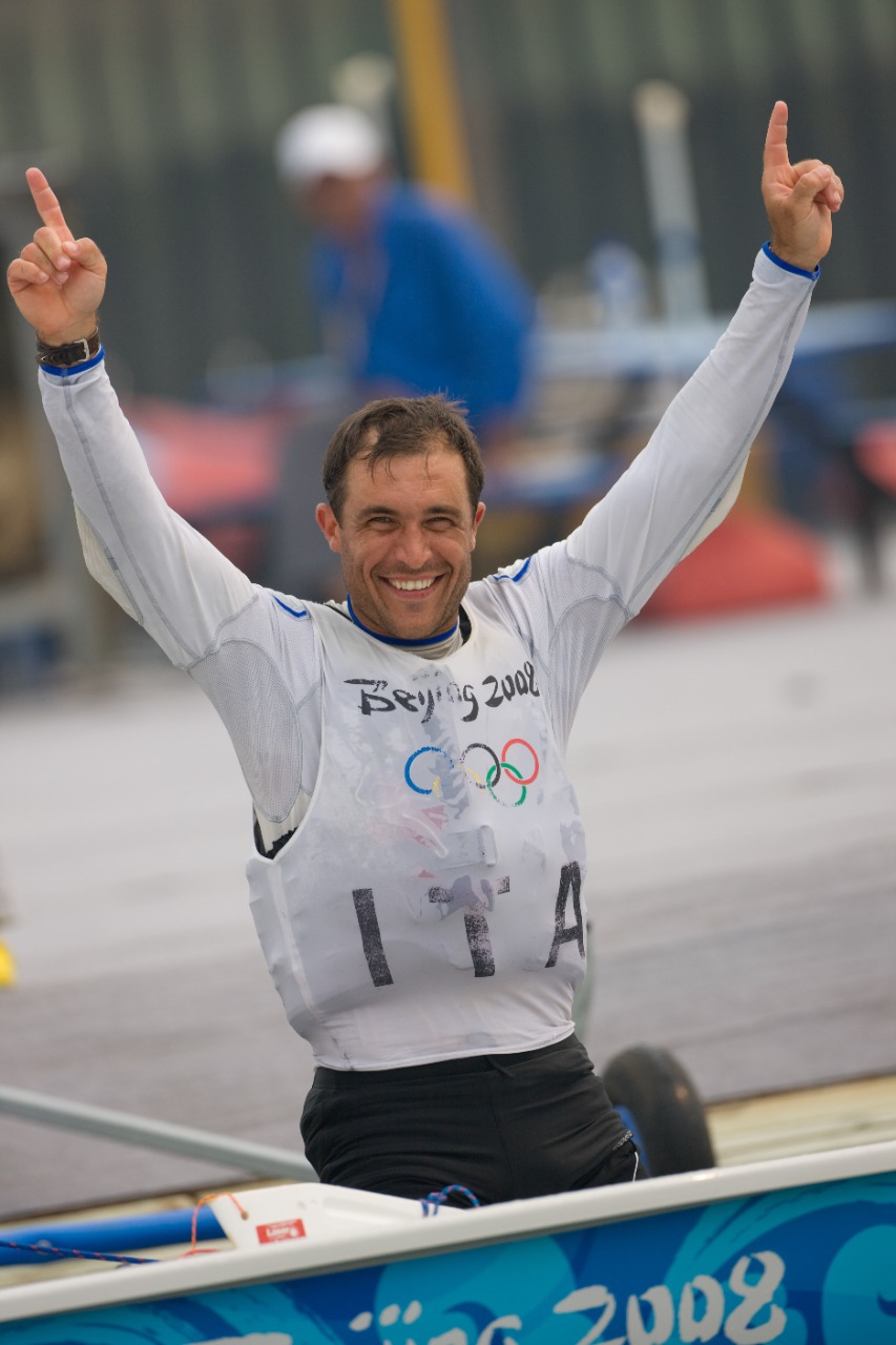 Medallista olímpico Diego Romero confirma participación en Regata Caribeña