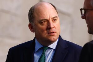 Londres defiende la cooperación internacional para construir buques de guerra
