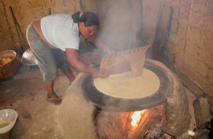 Acuerdan presentar al casabe Patrimonio Humanidad de la Unesco