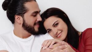 Maite Perroni anuncia su primer embarazo con un tierno video