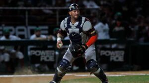 Tigres del Licey contratan como receptor al venezolano Jesús Sucre