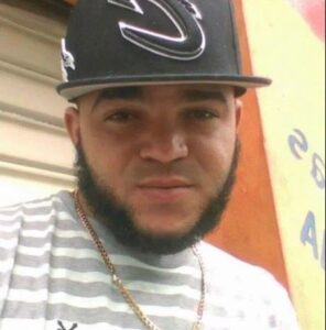 Sepultan restos de joven asesinado a tiros en Tamboril