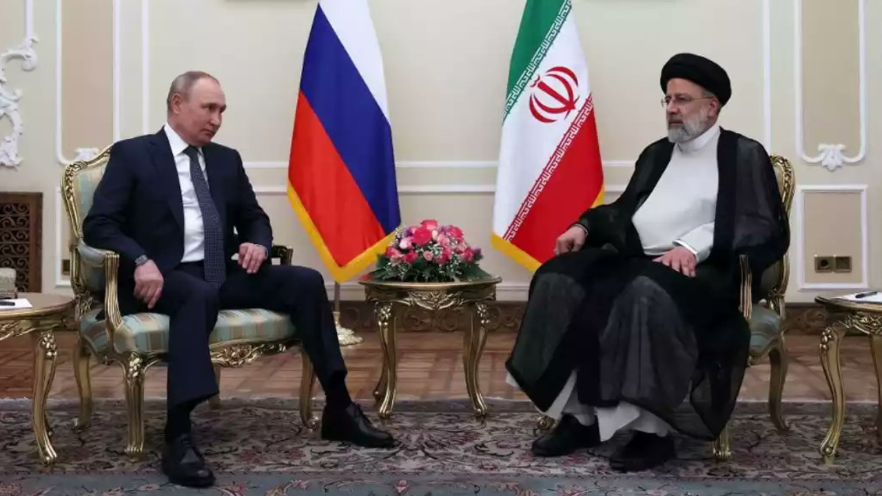 Irán y Rusia firman acuerdo para conectar sus sistemas bancarios