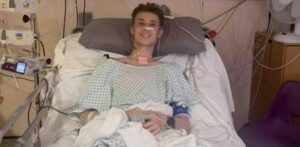 Levi Dewey, el futbolista al que amputaron las piernas tras llegar al hospital con una gripe