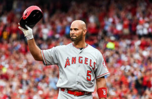 Albert Pujols se une a los Angelinos como asistente especial

