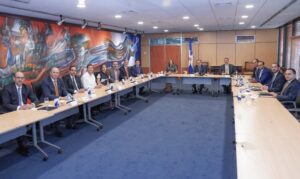Banco Central e Industriales evalúan el comportamiento de la economía dominicana 