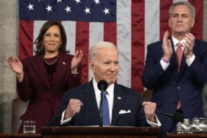 Biden culpa a empleados del escándalo de los documentos clasificados