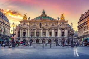 La Ópera Garnier de París reformará su fachada para 2024

