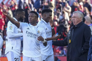 LaLiga trata de identificar autores de insultos racistas contra Vinicius


