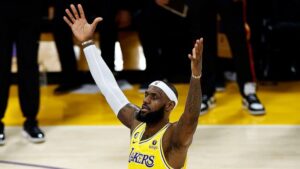 LeBron James se convierte en el máximo anotador de la historia de la NBA