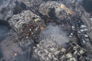 Más de 11,200 muertos en Turquía y Siria por los terremotos