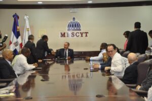 Mescyt recibe reconocimiento de Microsoft por programa “Ciclo de Adopción Digital”