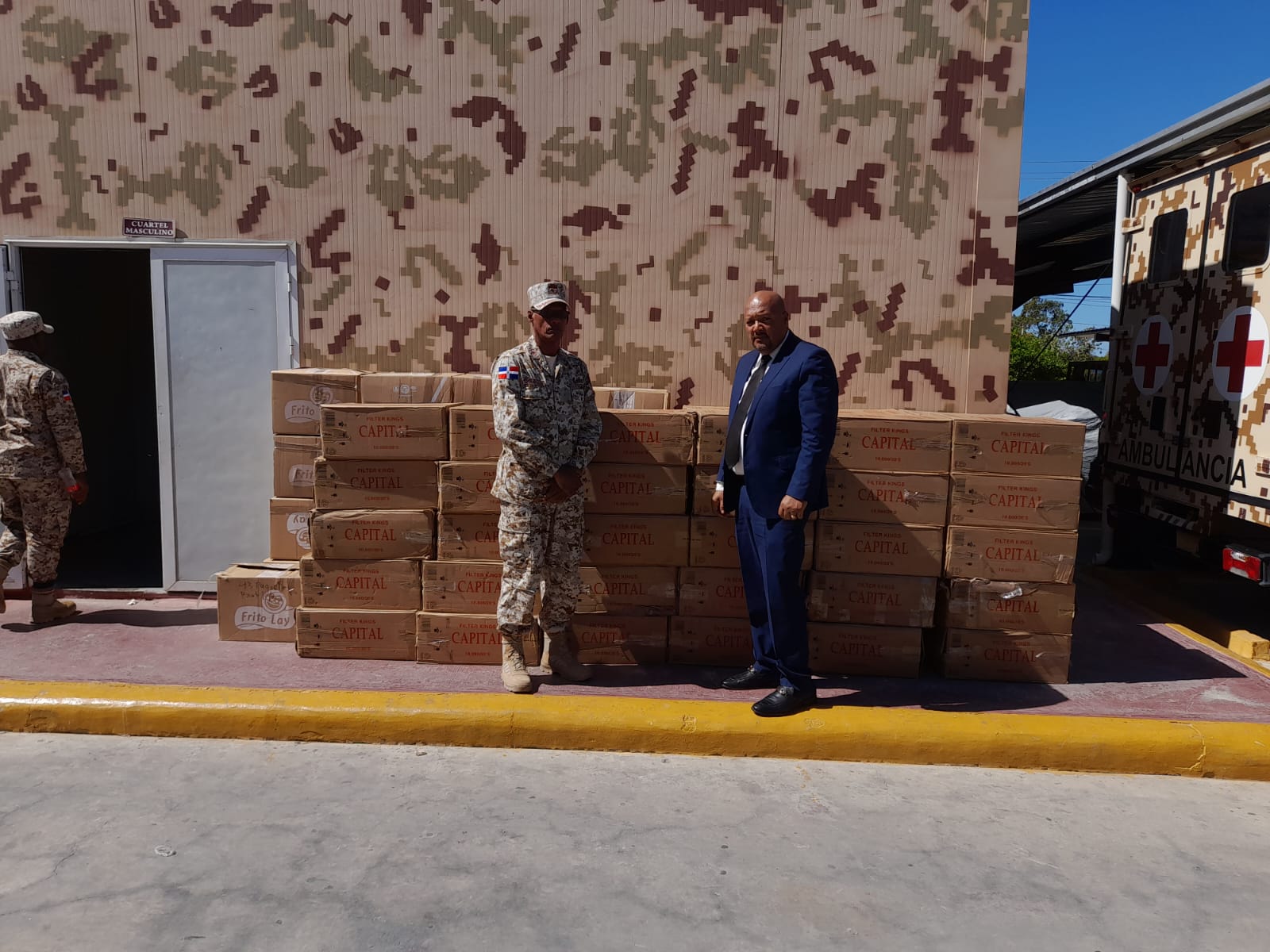 CESFronT entrega 4,022,000 unidades de cigarrillos incautados en Dajabón