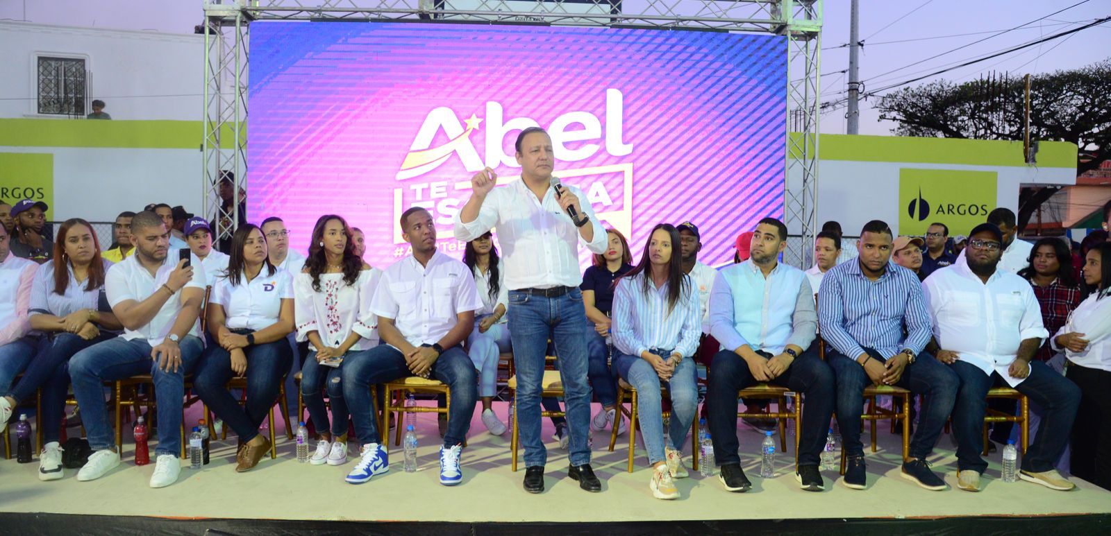 Abel Martínez escucha a las comunidades para construir un Plan de Gobierno desde el corazón de la gente