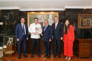 Adozona felicita gestión de Yayo Sanz Lovatón en Aduanas y valora apoyo al sector