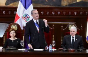 Abinader dice no se invertirá dinero del Estado en construcción en obra de Manzanillo 