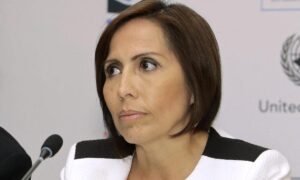 Ecuador: exministra condenada escapa de embajada argentina