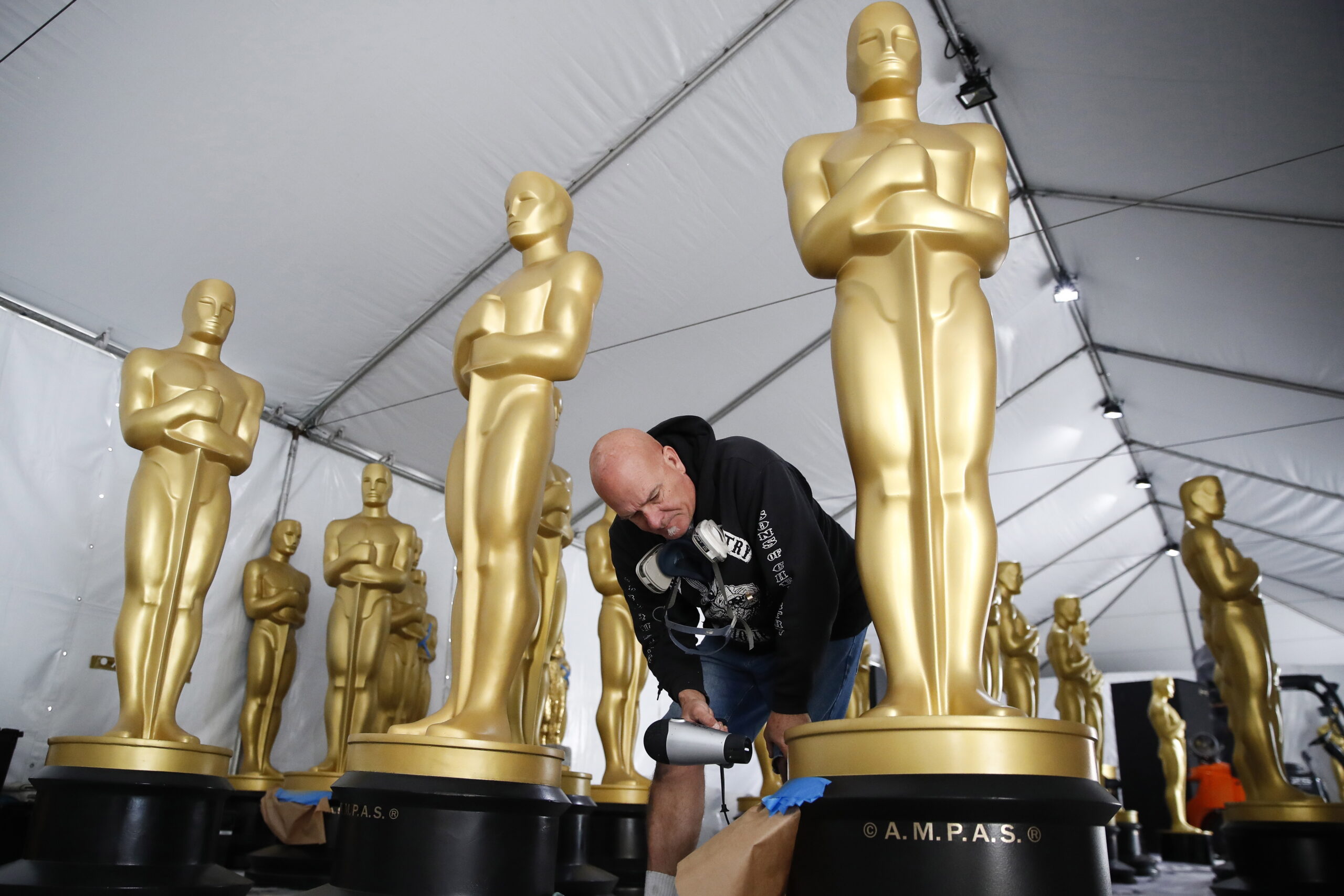 Todo listo en Hollywood para unos Óscar que buscan nuevas audiencias