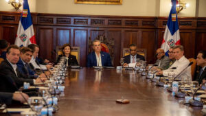 Abinader encabeza Consejo de Gobierno; tratan tema de habilitación de Cumbre Iberoamericana