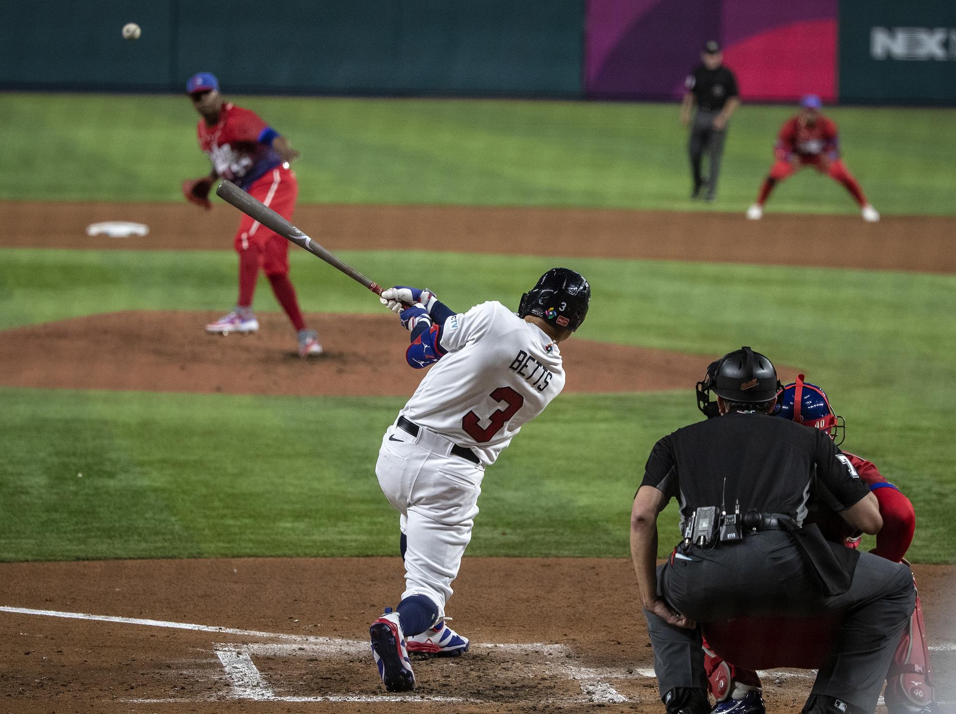 Estados Unidos se impone a Cuba y jugará su segunda final en el Clásico