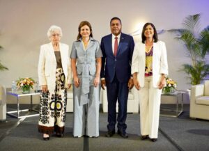 Lanzan programa municipal de formación “Mujer y Liderazgo” 