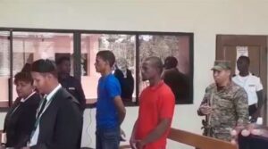 Tribunal declara no culpables dos jóvenes acusados de matar adolescente en Hato Mayor