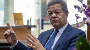 Leonel Fernández: “No hay plátano index lo que hay es plátano Abinader que está caro”