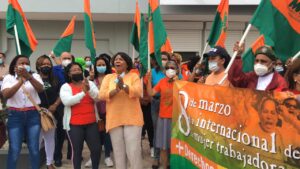 Mujeres marchan para exigir respeto a sus derechos