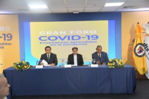PUCMM realiza gran foro COVID-19, enseñanzas aprendidas en la pandemia

