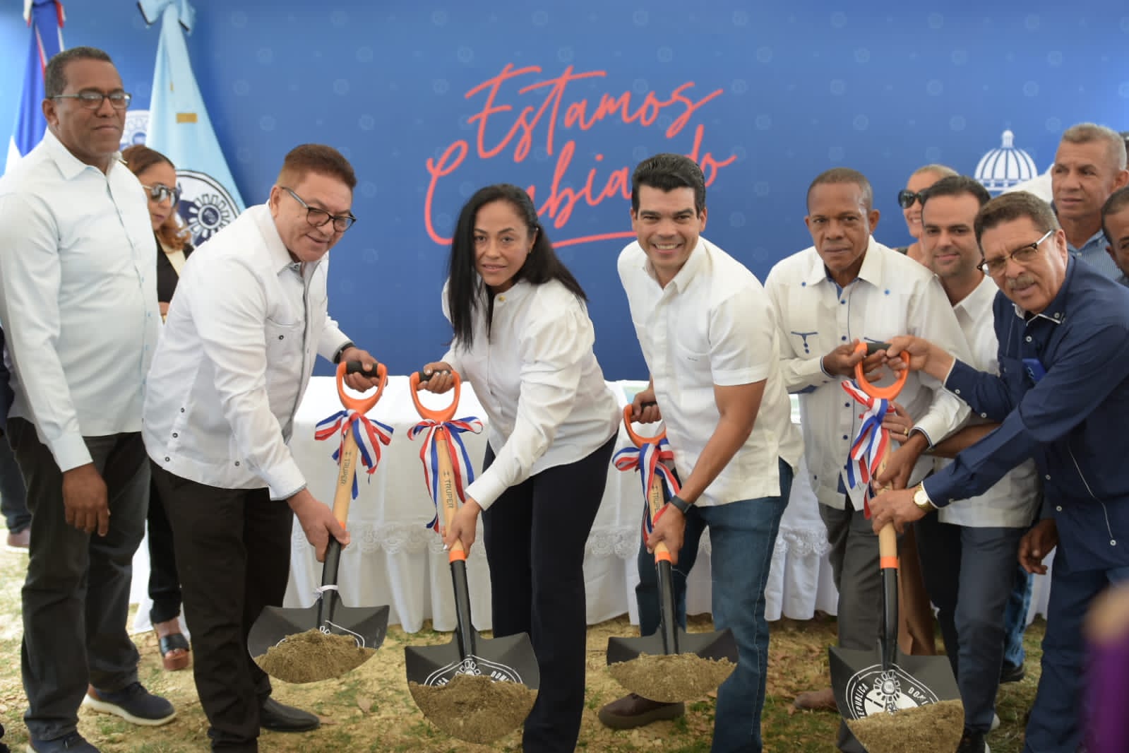 Wellington Arnaud inicia trabajos de ampliación del acueducto de Nagua
